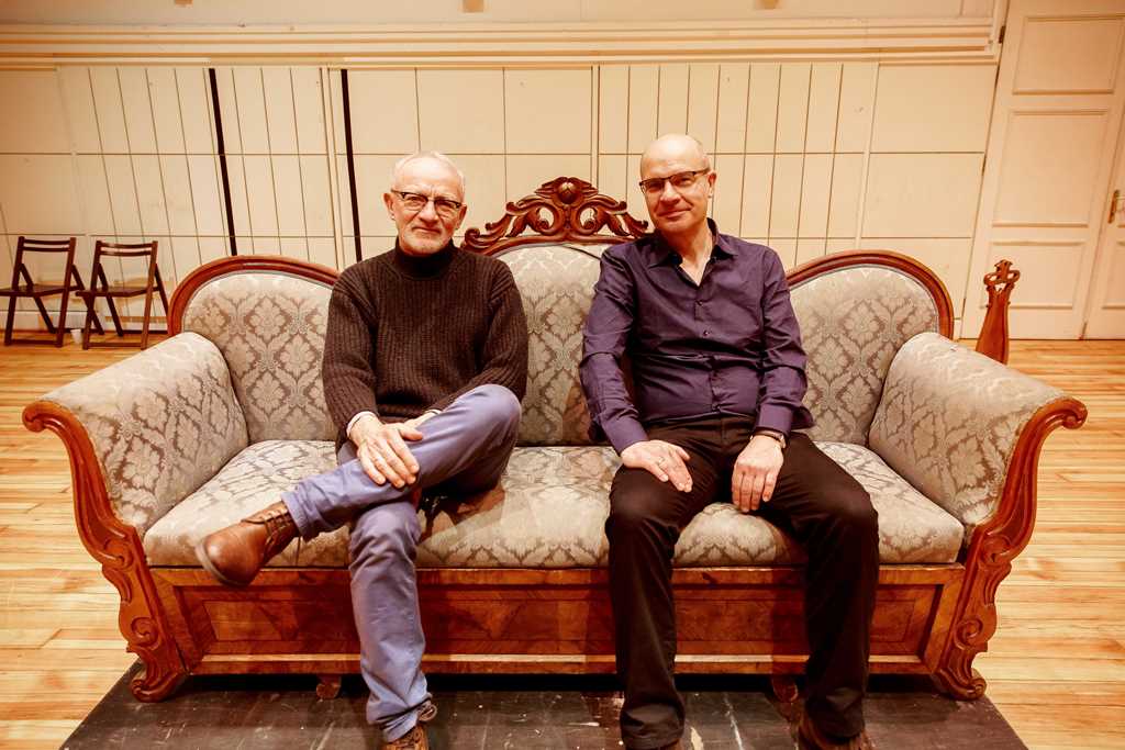 Próby UŁANÓW: Andrzej Witkowski (scenograf), Piotr Cieplak (reżyser). Fot. Krzysztof Bieliński